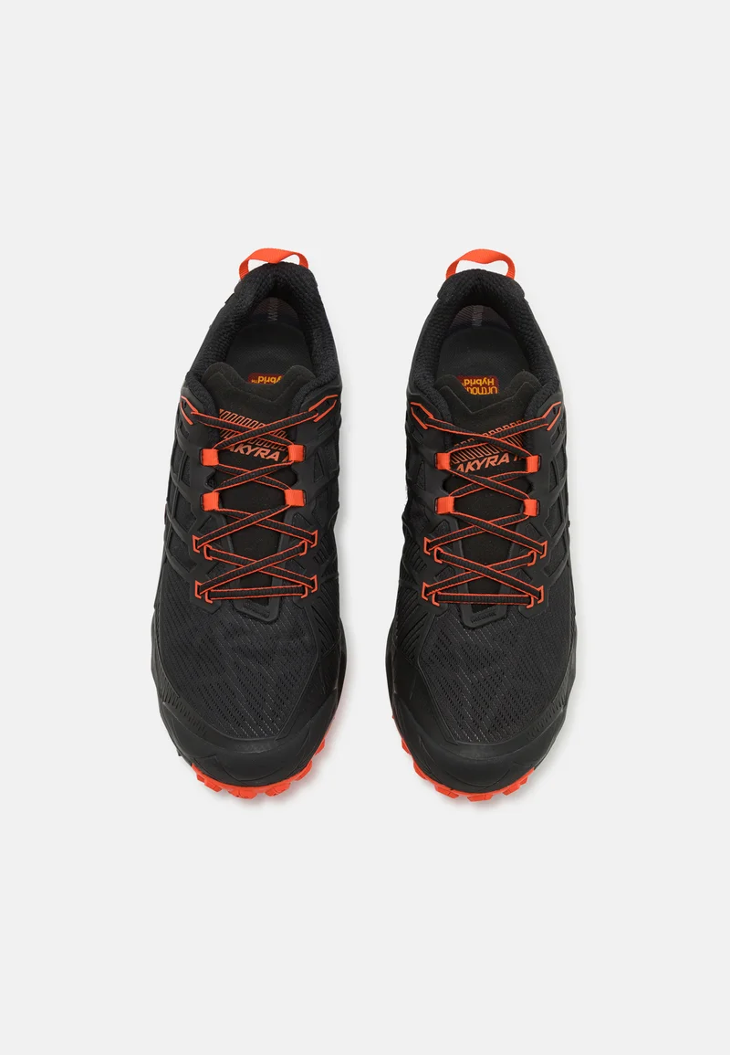 ZAPATILLA LA SPORTIVA AKYRA II GTX BLACK CHERRY TOMATO - Imagen 3